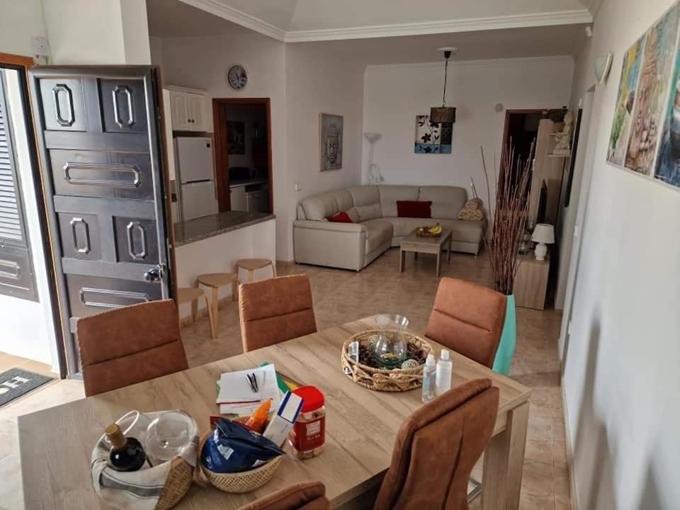 Villa Juanita, Puerto Del Carmen, Lanzarote ติอาส ภายนอก รูปภาพ